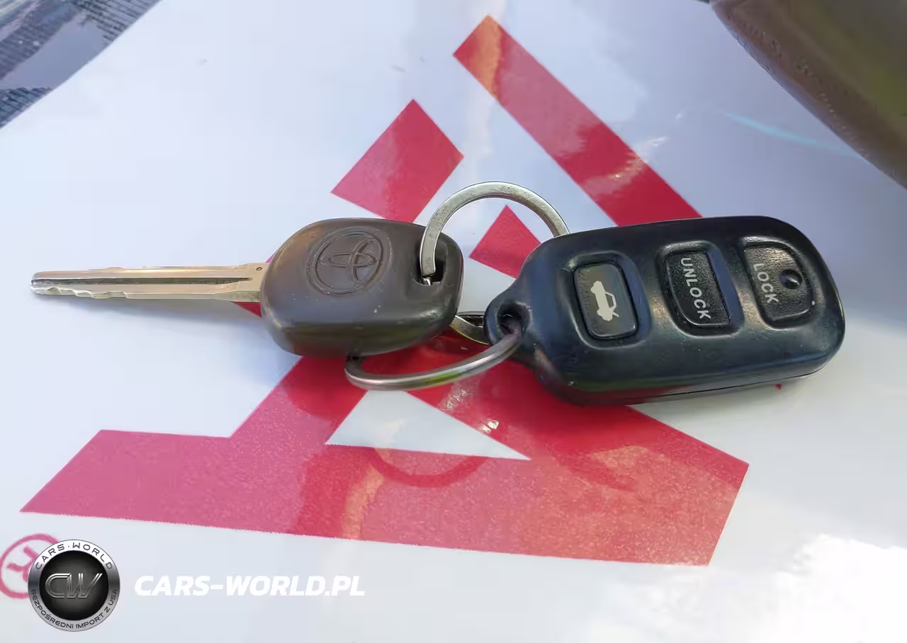 2005 Toyota Camry Xle V6 VIN:JTDBF32KX50164189 - 11