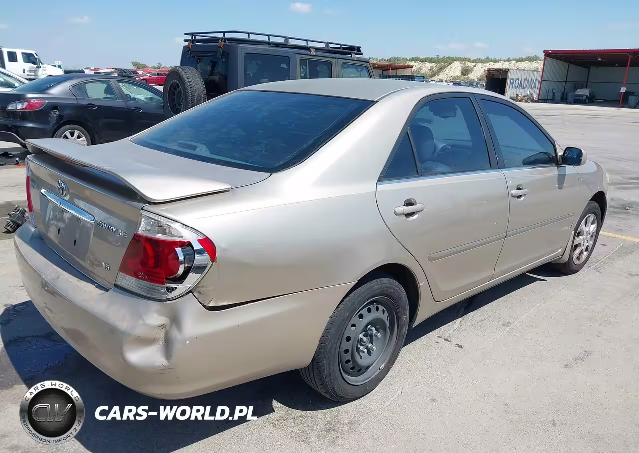 2005 Toyota Camry Xle V6 VIN:JTDBF32KX50164189 - 4