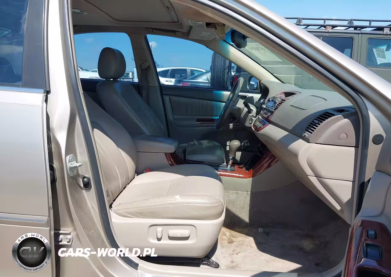 2005 Toyota Camry Xle V6 VIN:JTDBF32KX50164189 - 5