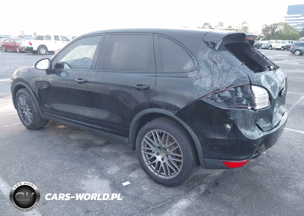 2012 Porsche Cayenne Hybrid S VIN:WP1AE2A25CLA92452 - 3