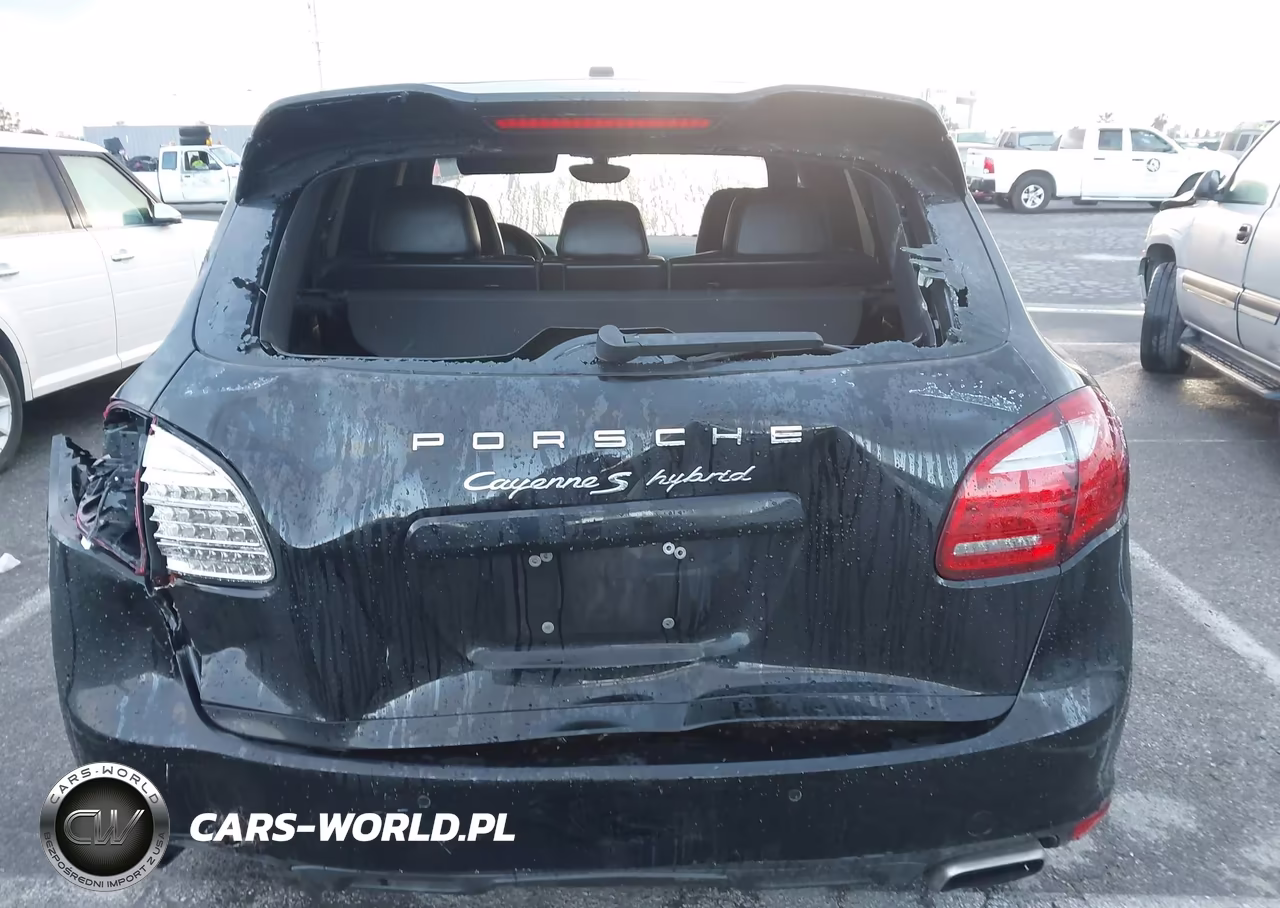 2012 Porsche Cayenne Hybrid S VIN:WP1AE2A25CLA92452 - 6