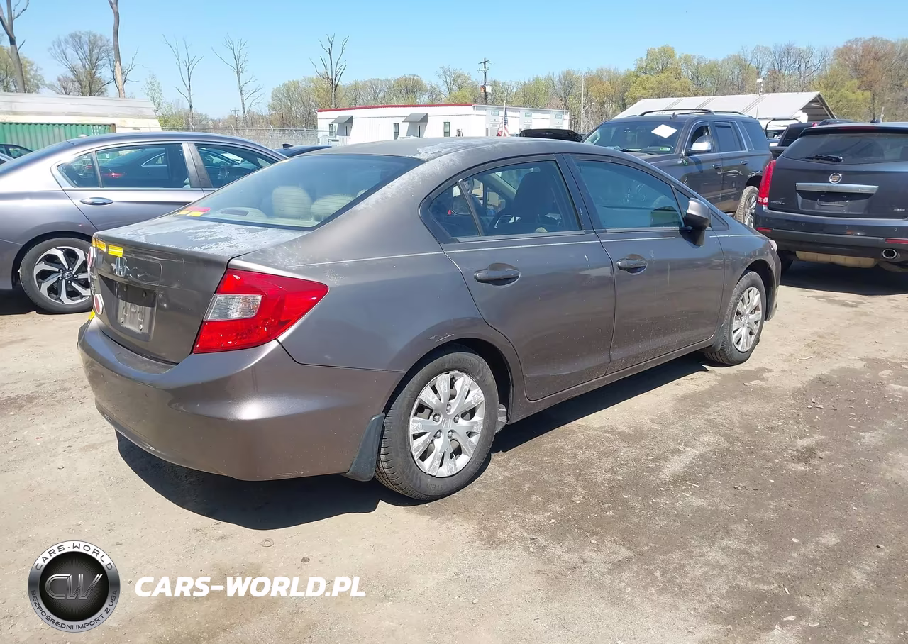 2012 Honda Civic Lx VIN:2HGFB2F56CH561047 - 4