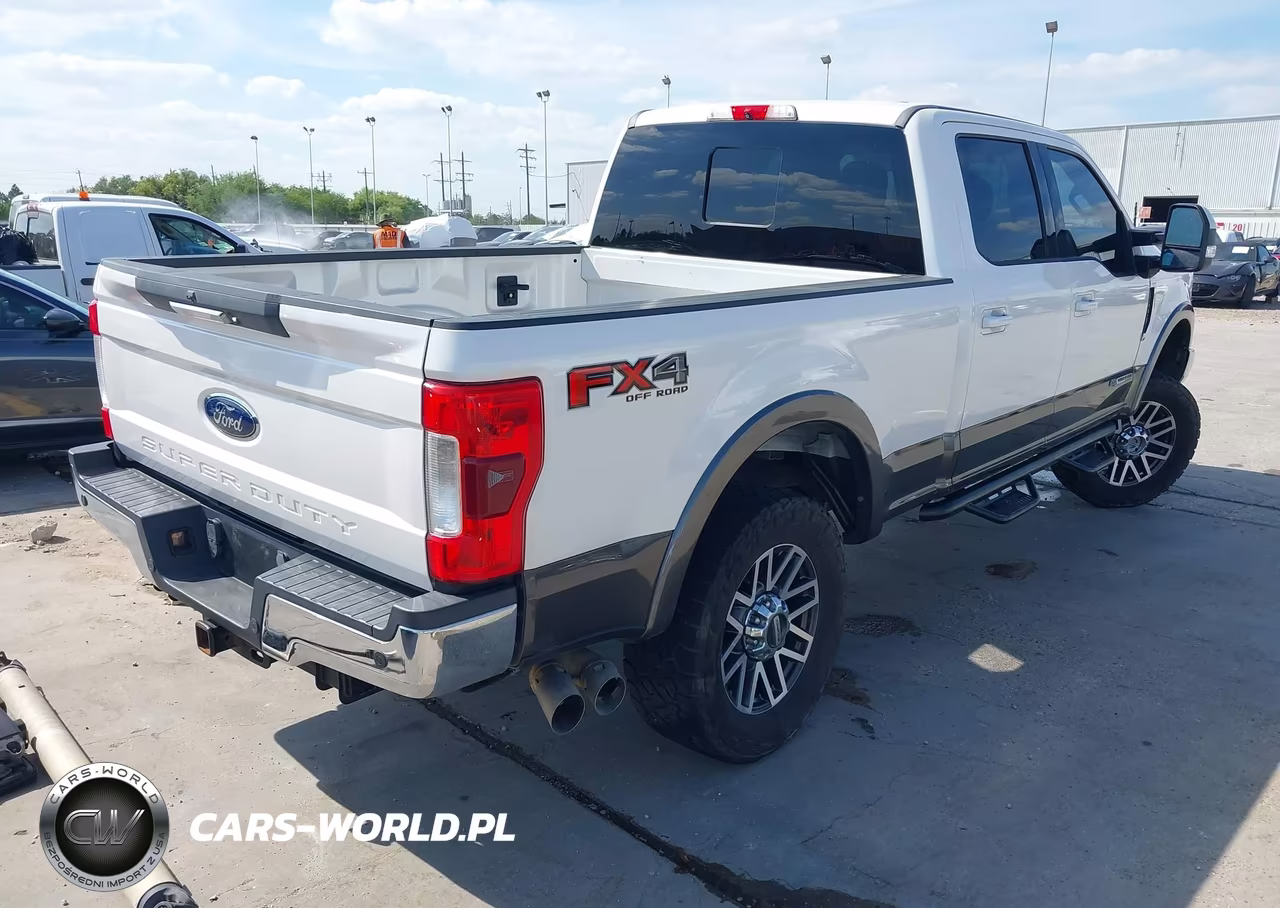 2017 Ford F-250 Lariat VIN:1FT7W2BT0HEE00932 - 4