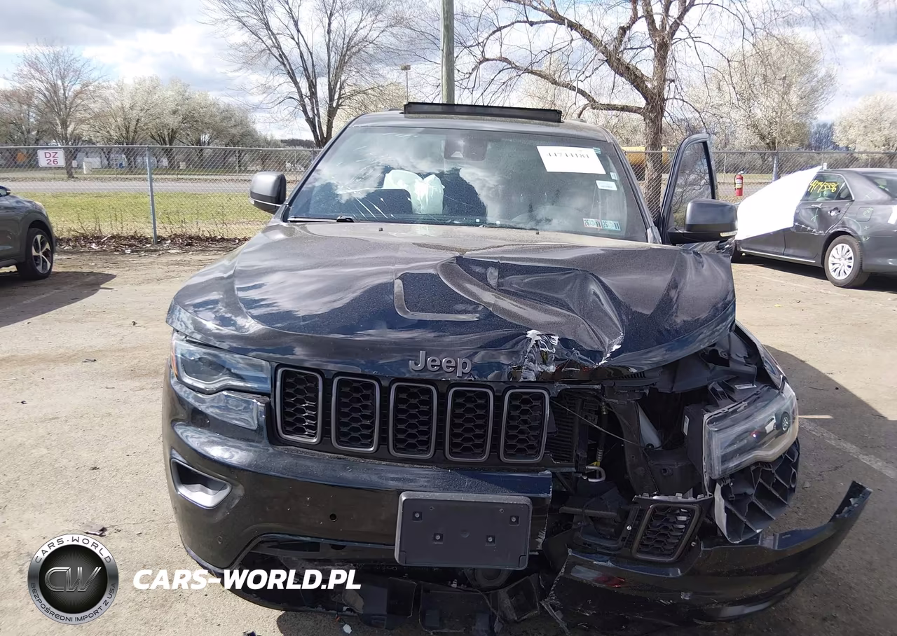 2021 Jeep Grand Cherokee 80Th Anniversary 4X4 VIN:1C4RJFBG8MC770081 - 12