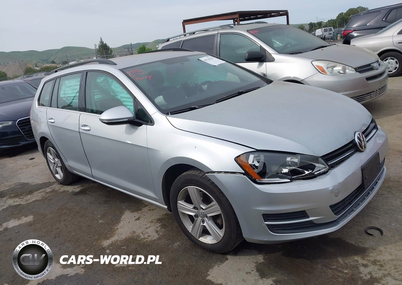2015 Volkswagen Golf Sportwagen Tdi S 4-Door