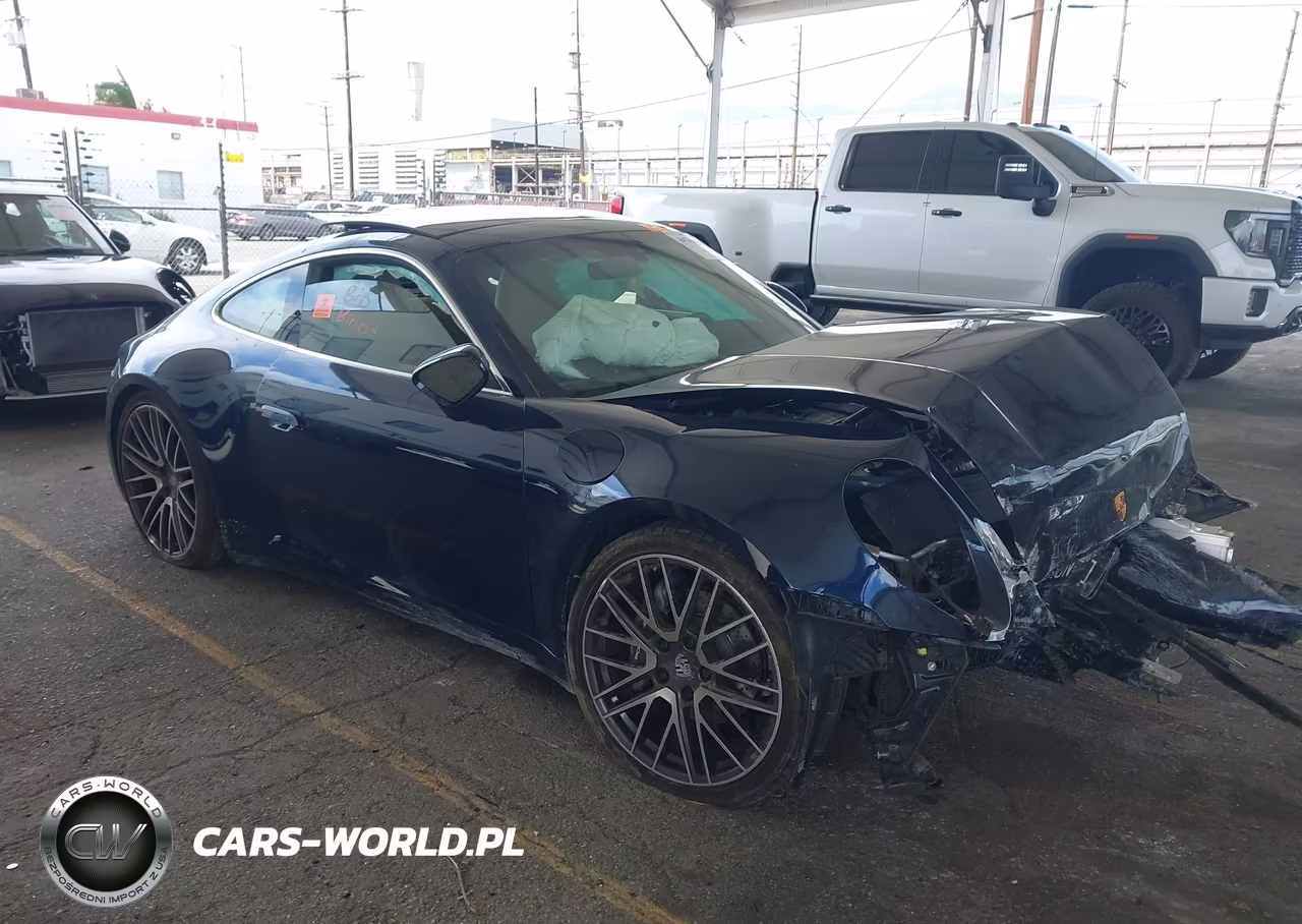 2021 Porsche 911 Carrera-Carrera 4