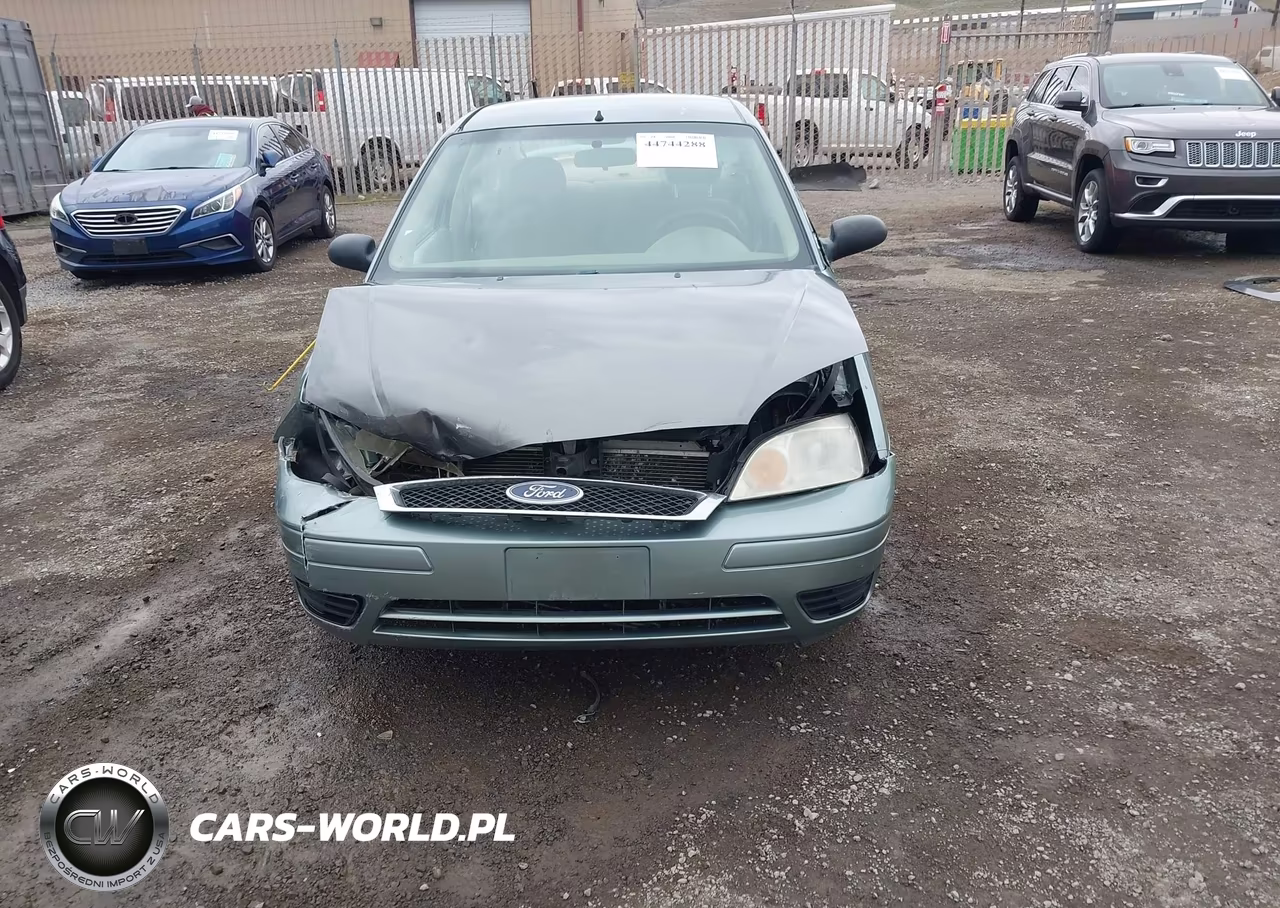 2005 Ford Focus Zx4 VIN:1FAHP34N35W306609 - 12
