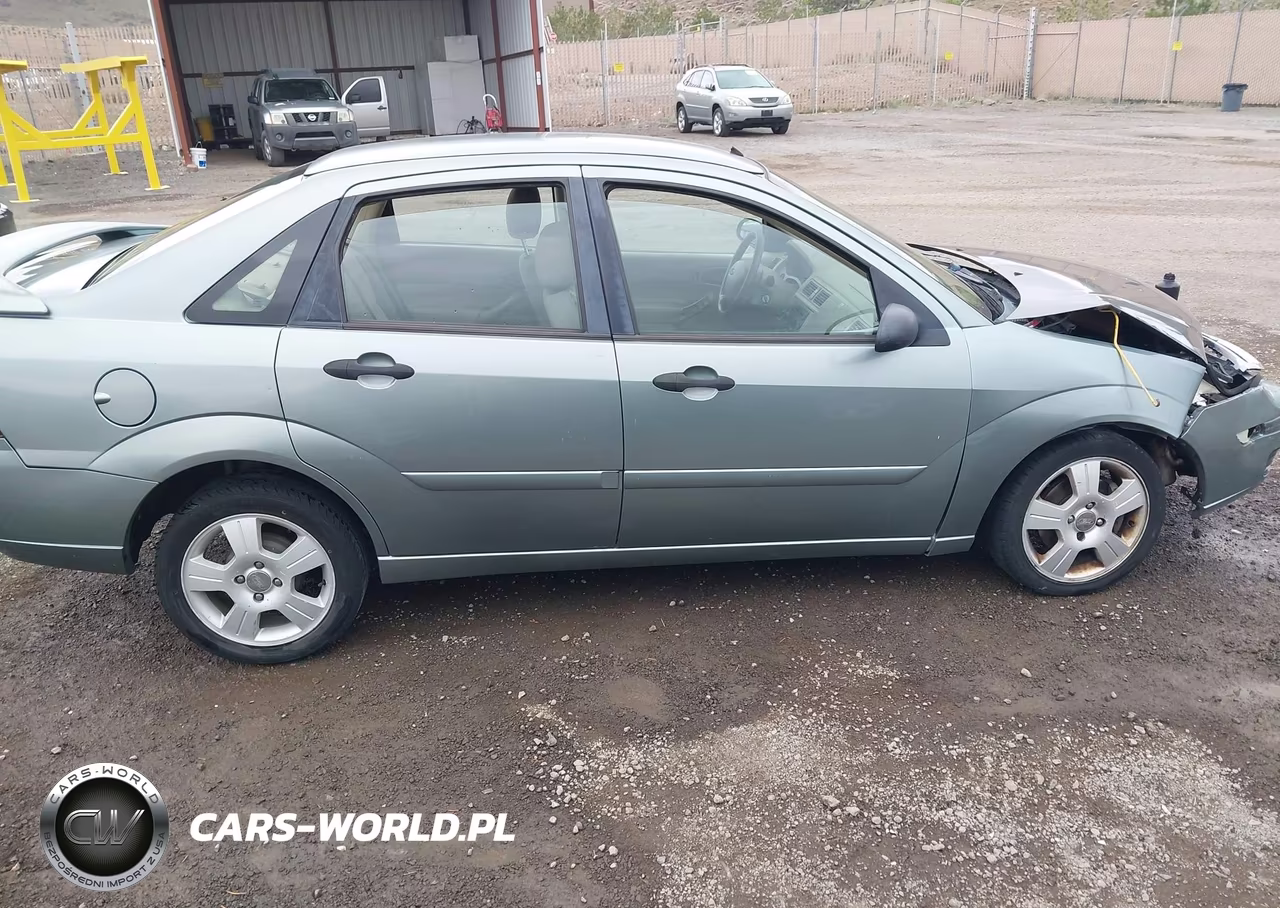 2005 Ford Focus Zx4 VIN:1FAHP34N35W306609 - 13