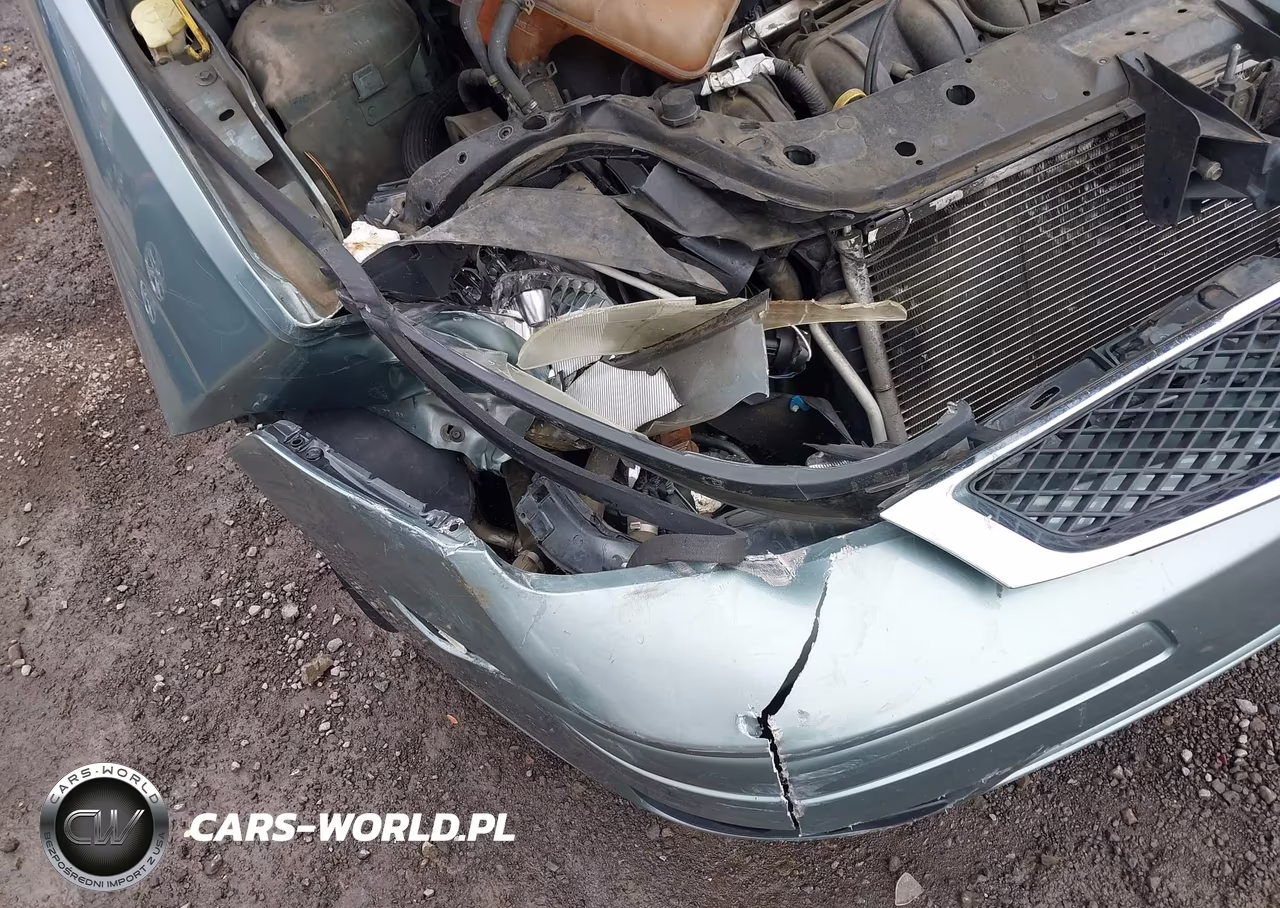 2005 Ford Focus Zx4 VIN:1FAHP34N35W306609 - 6