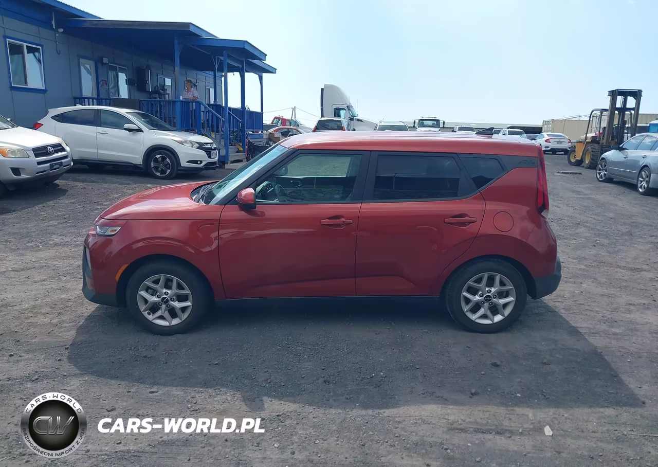 2022 Kia Soul S VIN:KNDJ23AUXN7817783 - 14