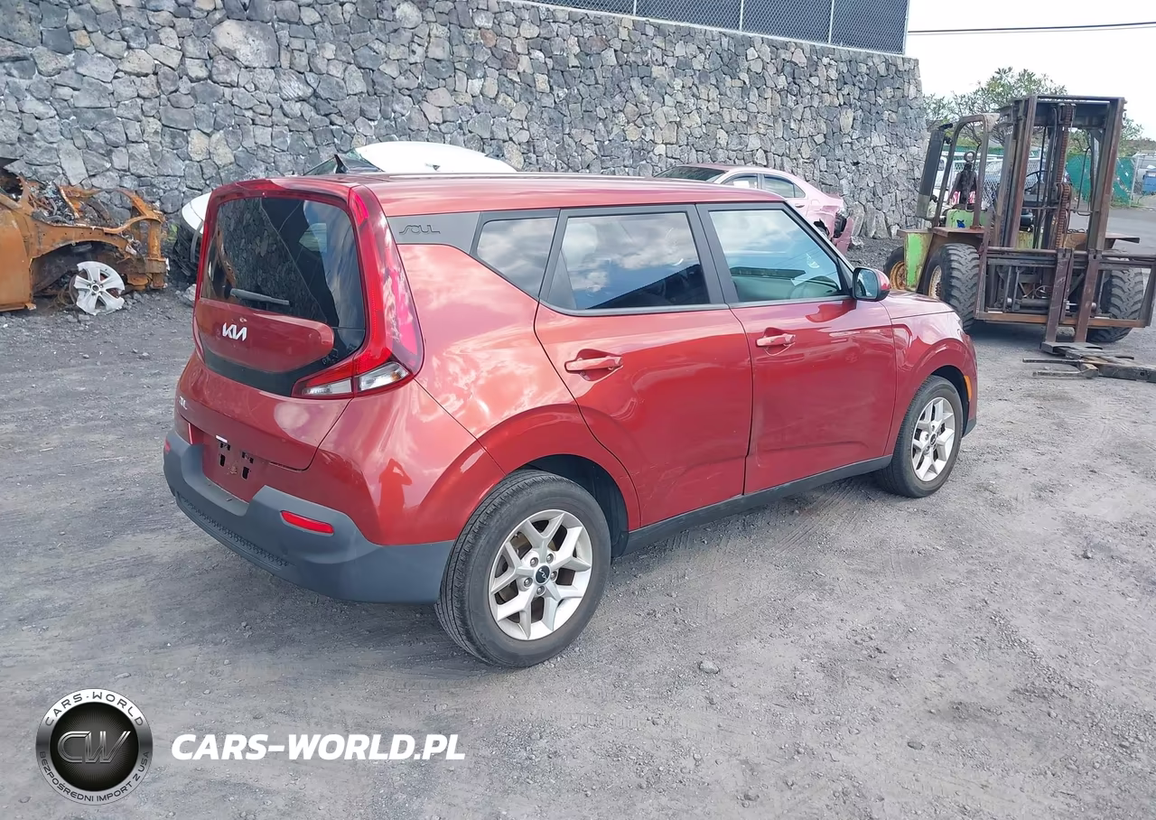 2022 Kia Soul S VIN:KNDJ23AUXN7817783 - 4