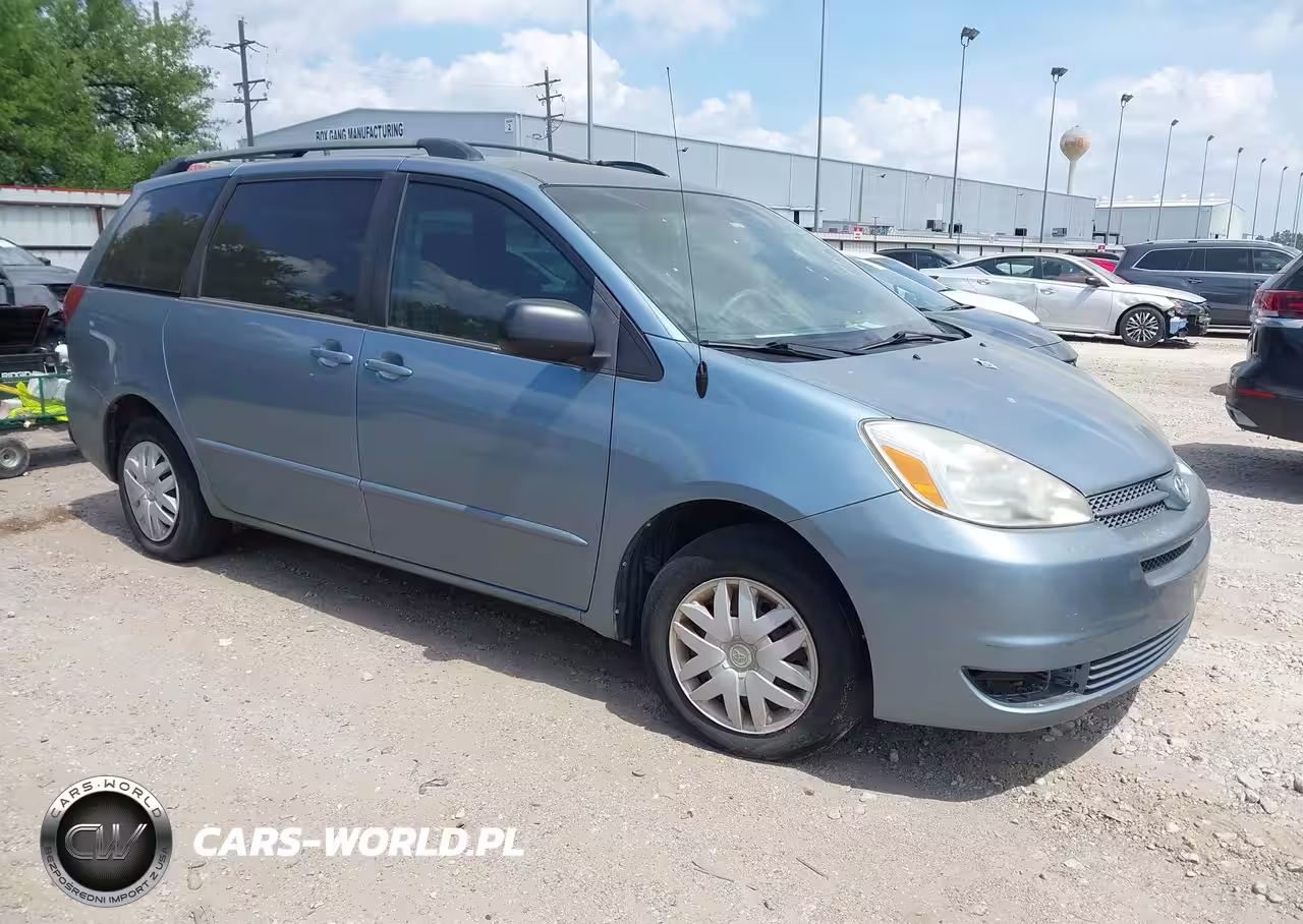 2005 Toyota Sienna Le