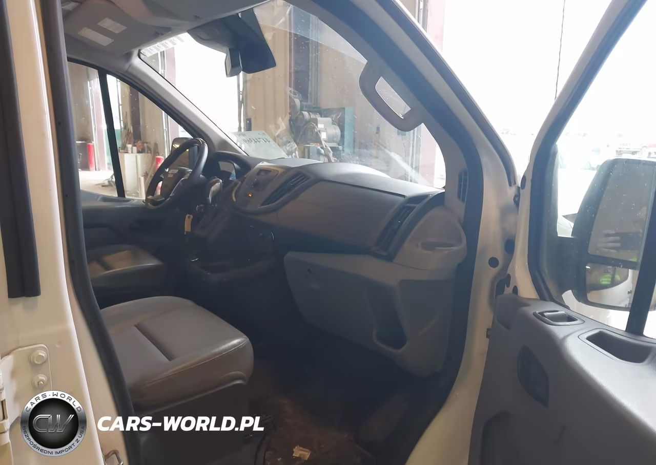 2018 Ford Transit-150 VIN:1FTYE1ZM7JKB56221 - 5