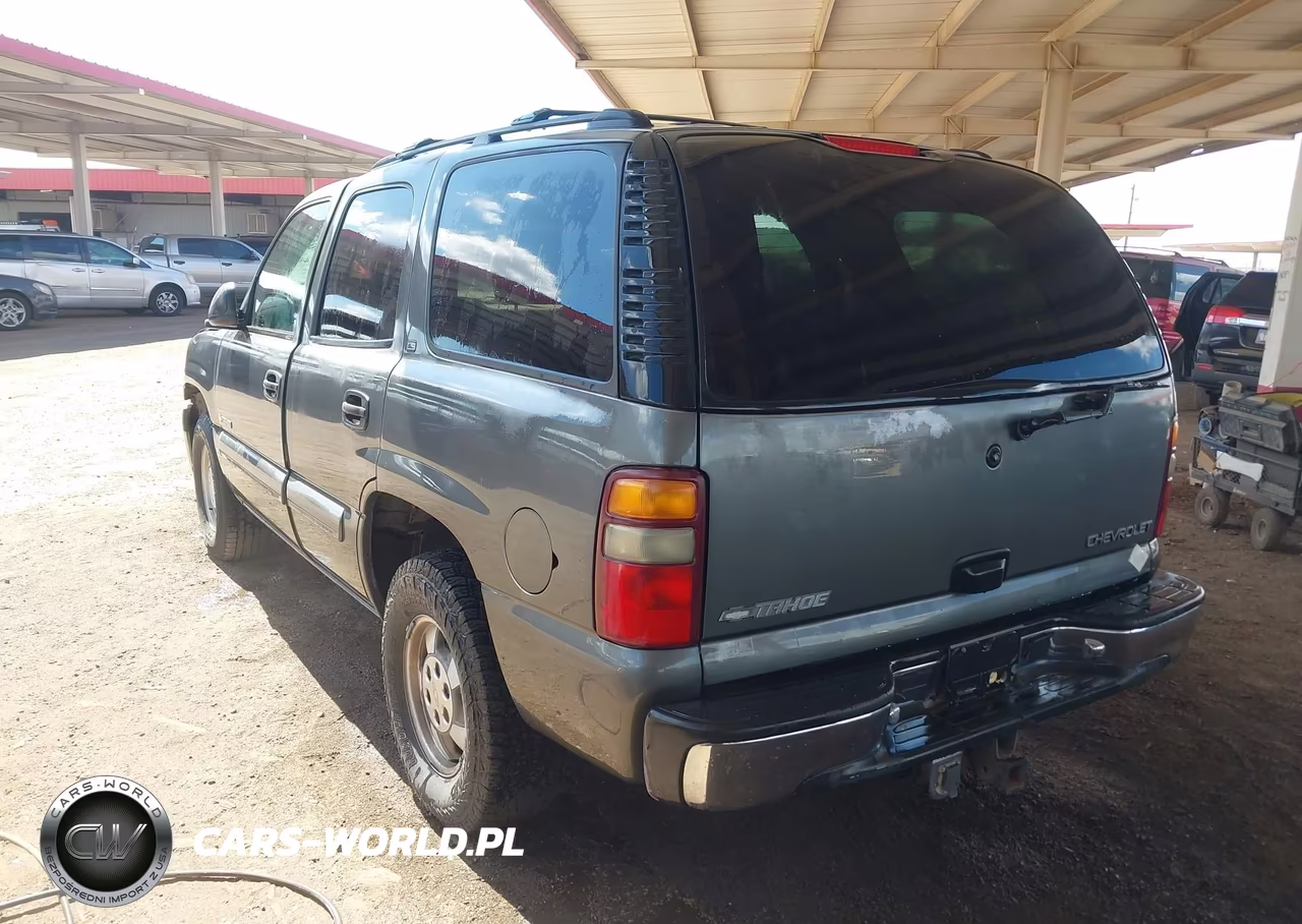 2000 Chevrolet Tahoe All New Ls VIN:1GNEK13T8YJ194060 - 3
