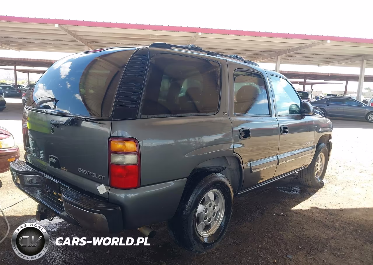 2000 Chevrolet Tahoe All New Ls VIN:1GNEK13T8YJ194060 - 4