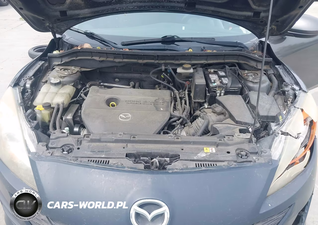 2011 Mazda Mazda3 I Touring VIN:JM1BL1VG7B1420413 - 10