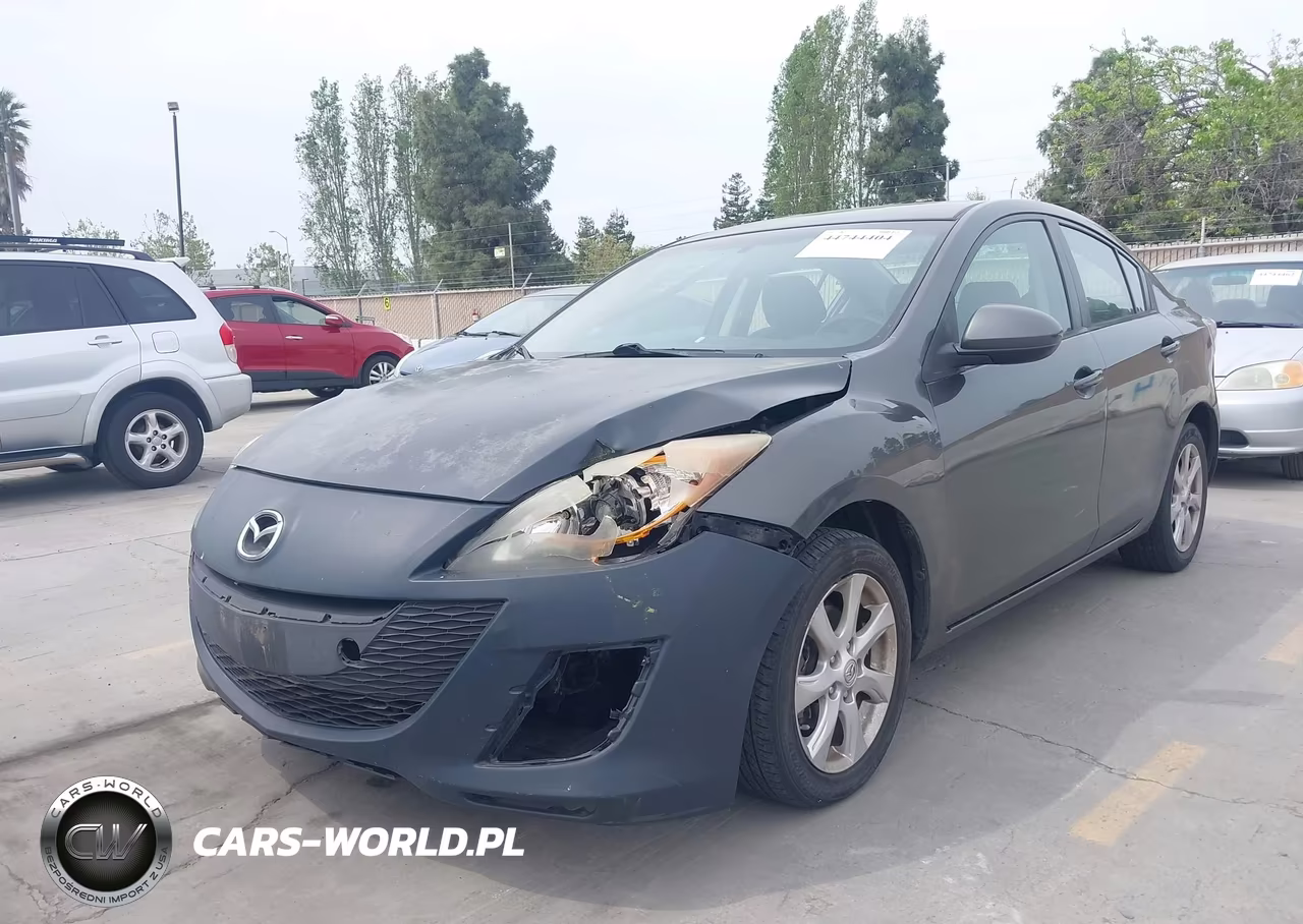 2011 Mazda Mazda3 I Touring VIN:JM1BL1VG7B1420413 - 6