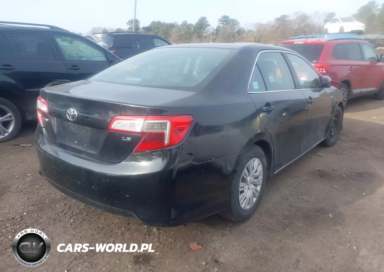 2013 Toyota Camry Le VIN:4T4BF1FK4DR326034 - 4