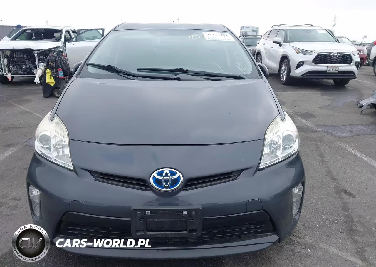 2012 Toyota Prius Two VIN:JTDKN3DU1C1486146 - 6