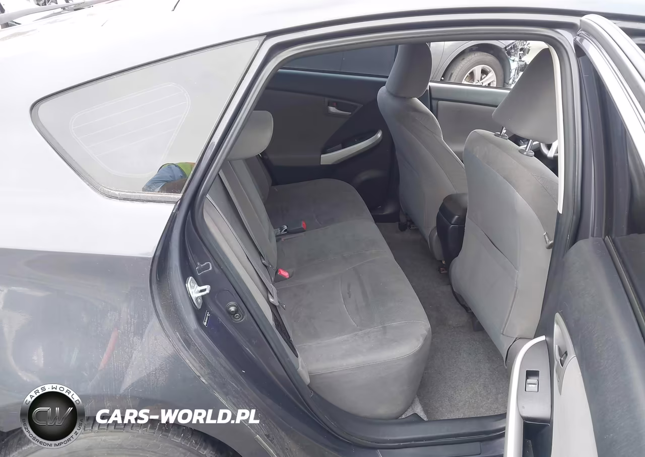 2012 Toyota Prius Two VIN:JTDKN3DU1C1486146 - 8