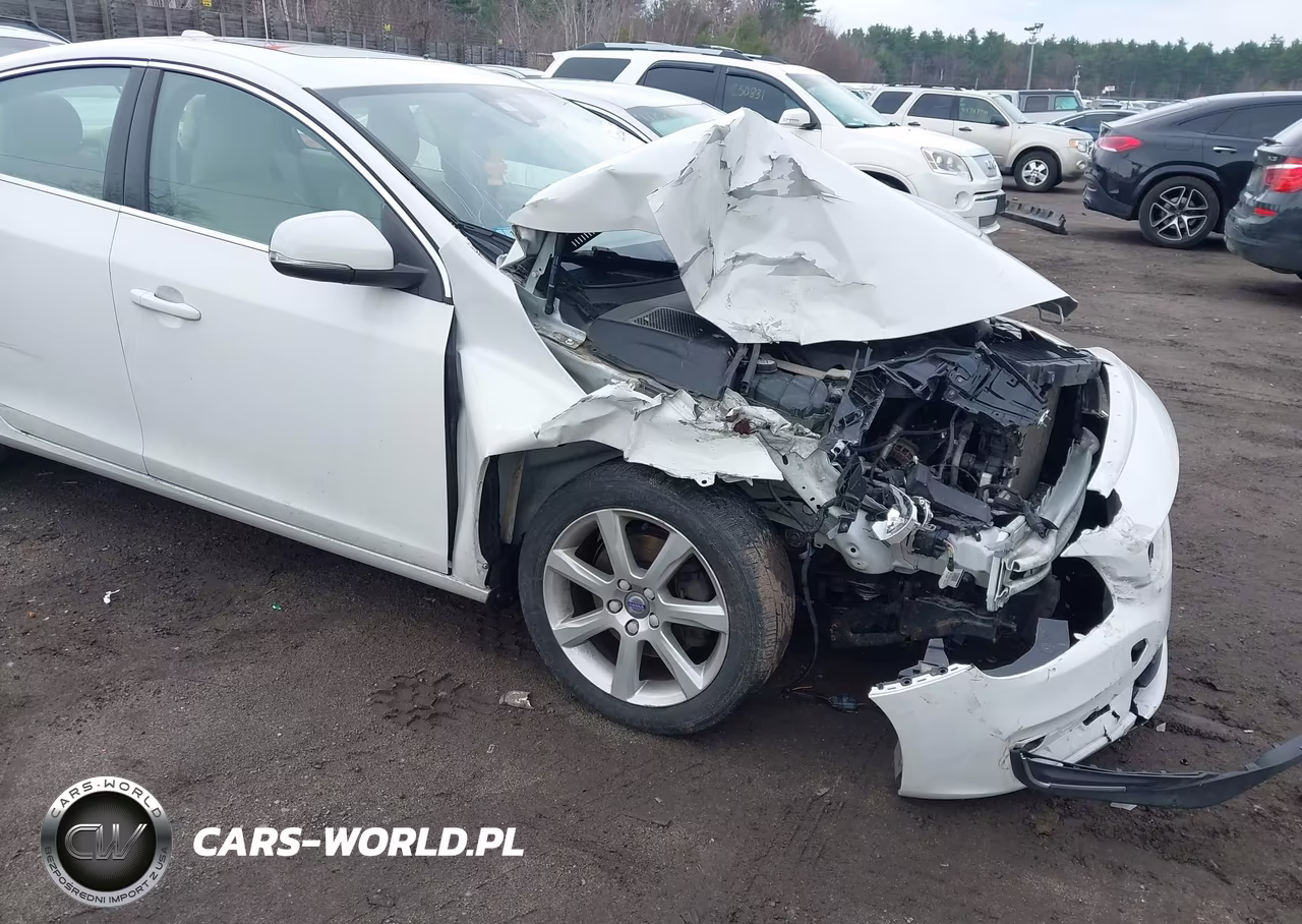 2016 Volvo S60 T5 Drive-E Premier