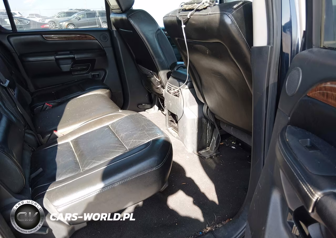 2010 Nissan Armada Titanium VIN:5N1BA0NDXAN600123 - 8