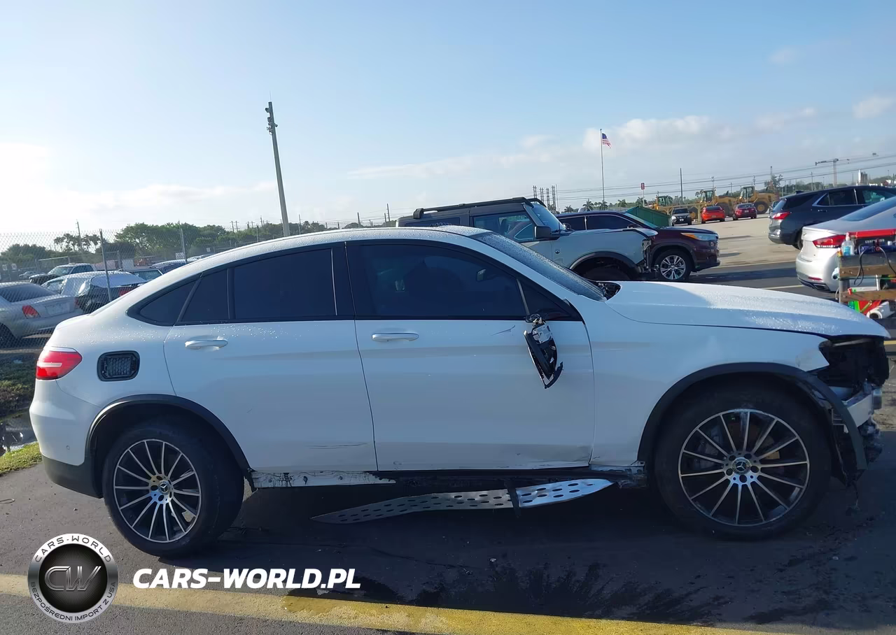 2019 Mercedes-Benz Glc 300 Coupe 4Matic VIN:WDC0J4KB4KF661401 - 13