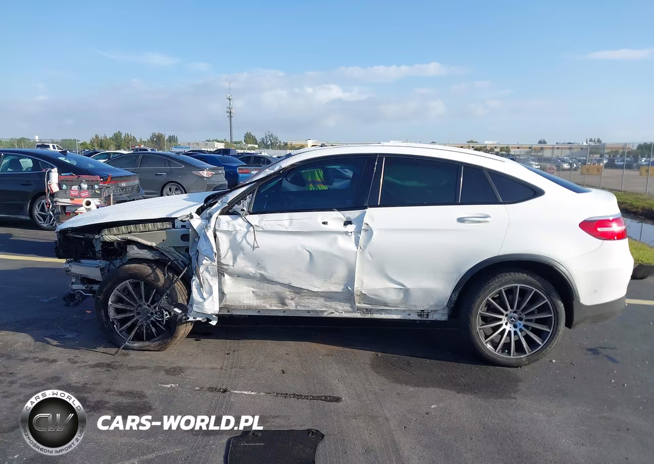 2019 Mercedes-Benz Glc 300 Coupe 4Matic VIN:WDC0J4KB4KF661401 - 14