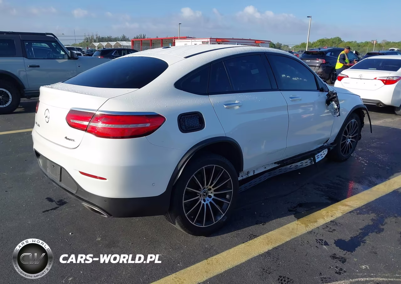 2019 Mercedes-Benz Glc 300 Coupe 4Matic VIN:WDC0J4KB4KF661401 - 4