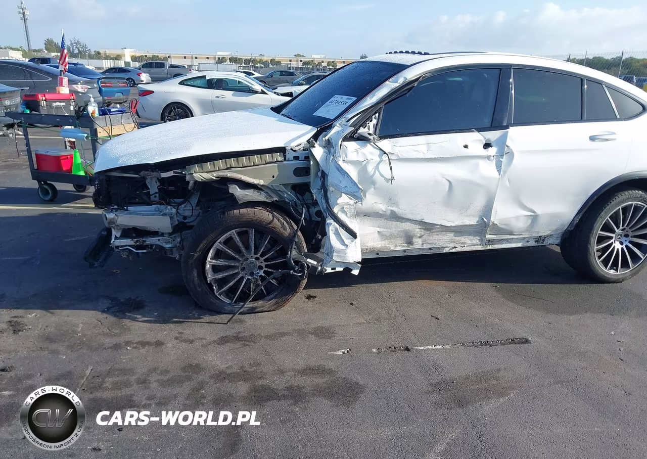 2019 Mercedes-Benz Glc 300 Coupe 4Matic VIN:WDC0J4KB4KF661401 - 6