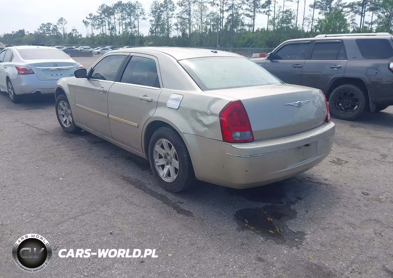 2006 Chrysler 300 Touring VIN:2C3KA53GX6H320074 - 3