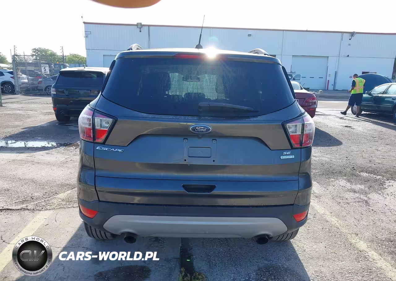 2018 Ford Escape Se VIN:1FMCU0GD2JUD06603 - 16
