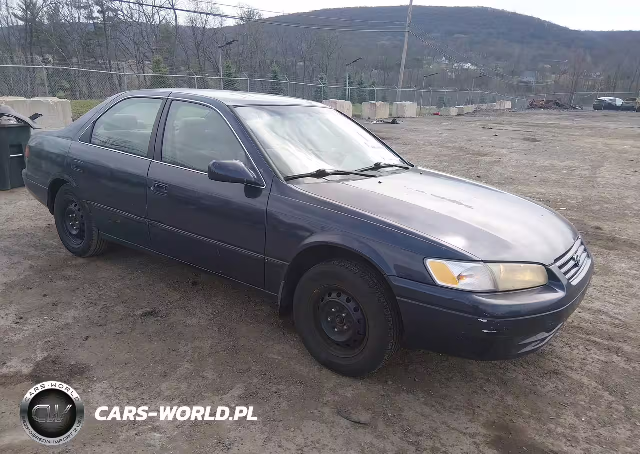 1999 Toyota Camry Le