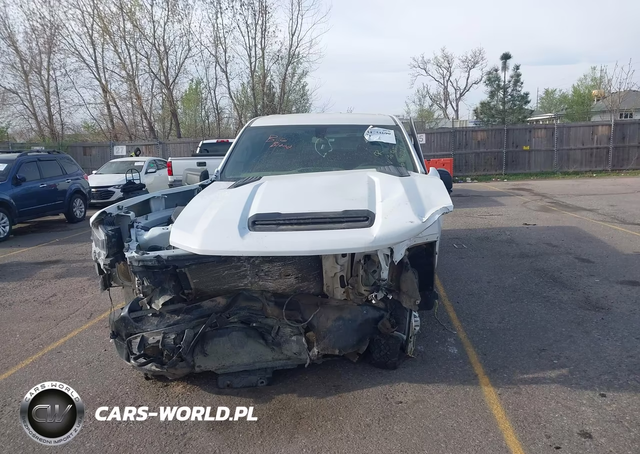 2023 Chevrolet Silverado 2500Hd VIN:1GC5YLE72PF206885 - 12