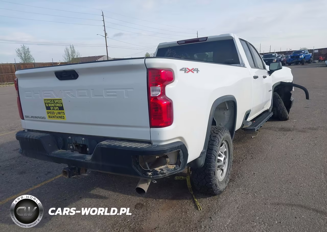2023 Chevrolet Silverado 2500Hd VIN:1GC5YLE72PF206885 - 4