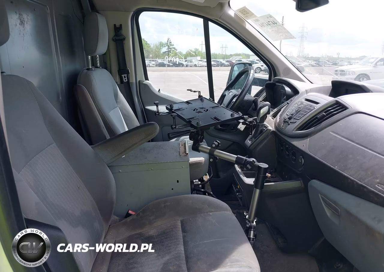 2016 Ford Transit-150 VIN:1FTYE2YG3GKA75744 - 5