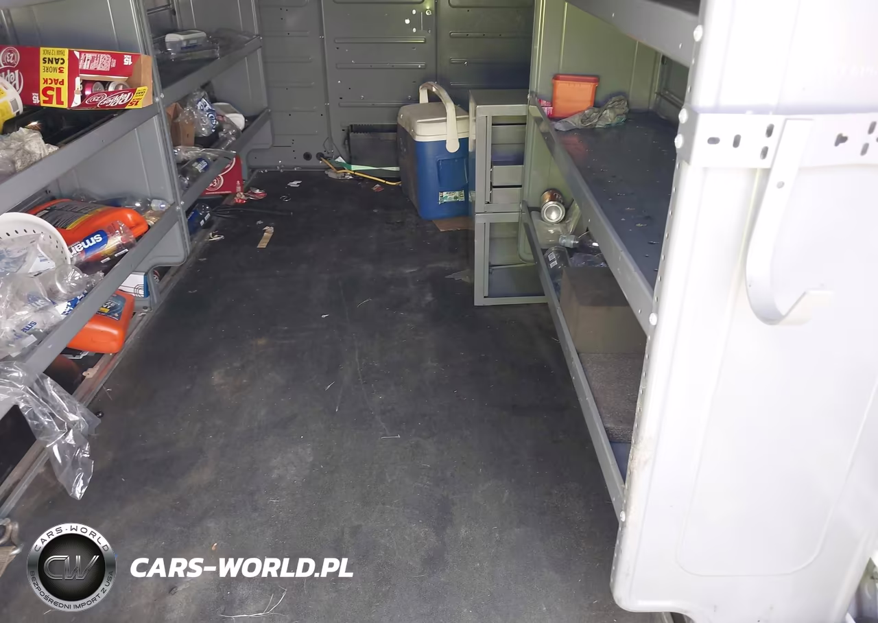 2016 Ford Transit-150 VIN:1FTYE2YG3GKA75744 - 8