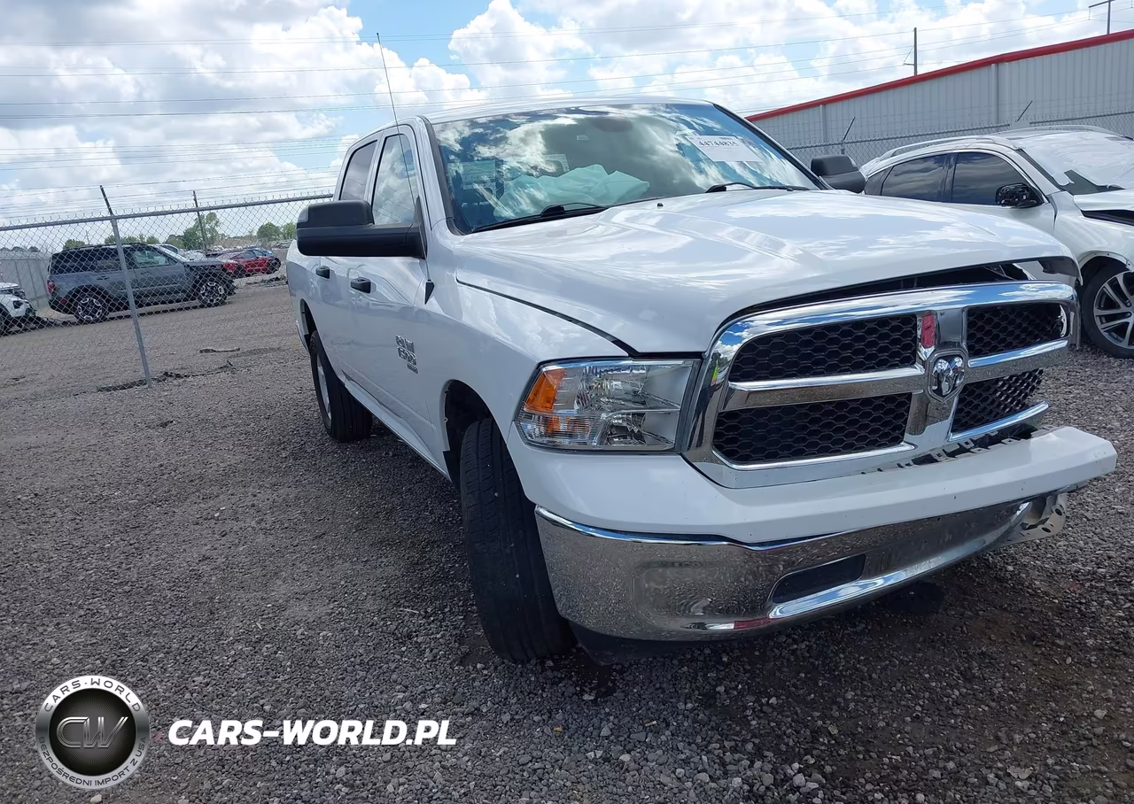 2023 Ram 1500 Classic Slt 4X4 5'7 Box – zdjęcie 1 z 18