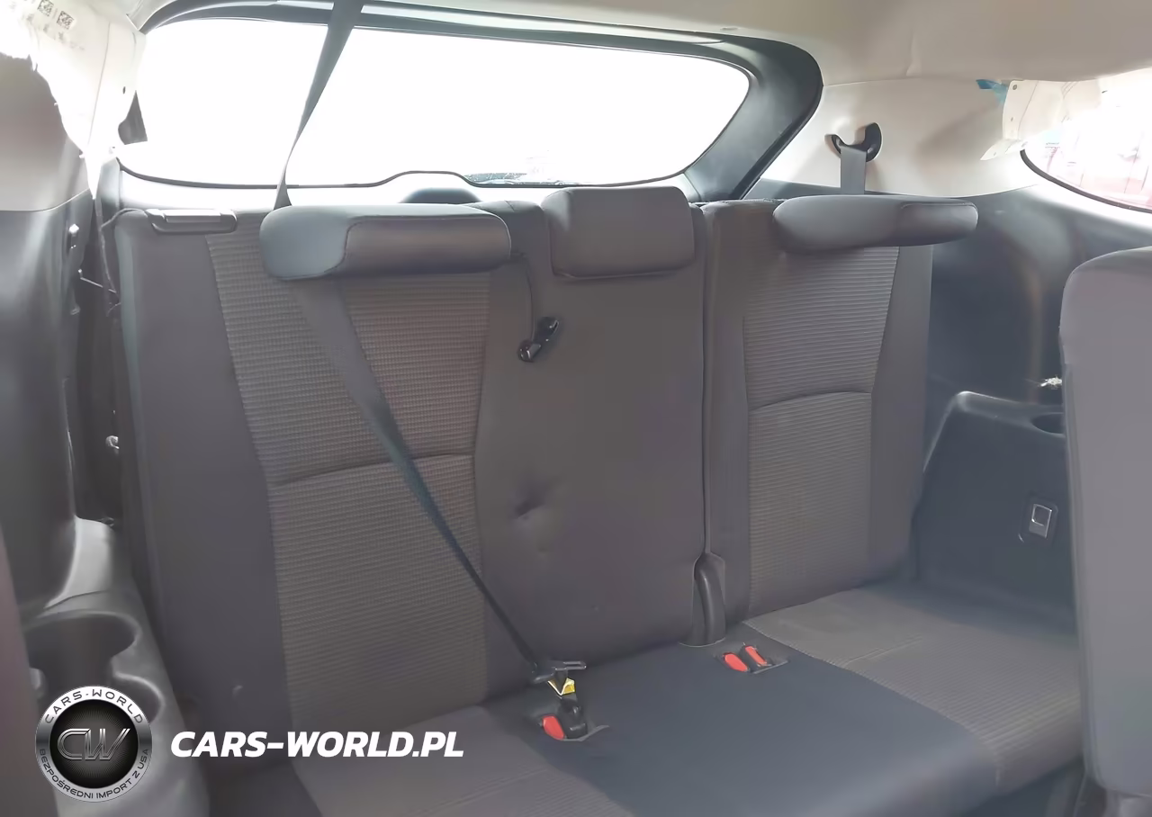 2023 Toyota Highlander Le VIN:5TDKDRAH8PS010739 - 17