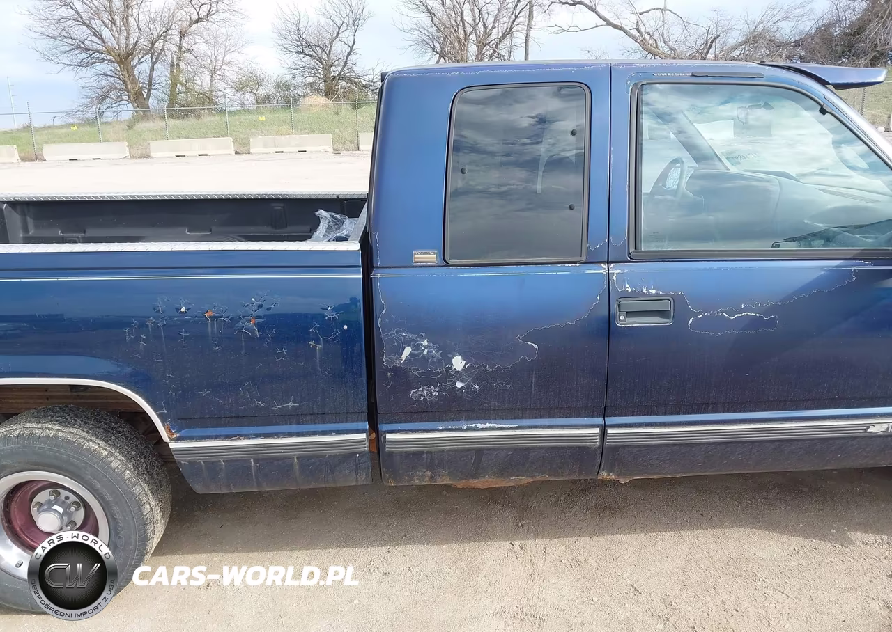 1996 Chevrolet Gmt-400 C1500 VIN:2GCEC19W9T1110063 - 12