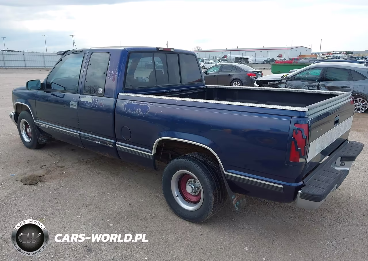 1996 Chevrolet Gmt-400 C1500 VIN:2GCEC19W9T1110063 - 3
