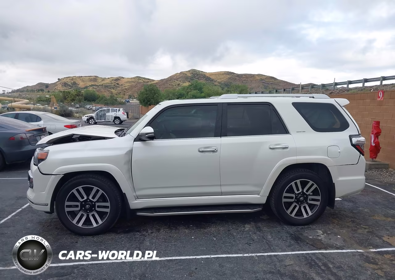 2021 Toyota 4Runner Limited VIN:JTEDU5JR9M5232438 - 13
