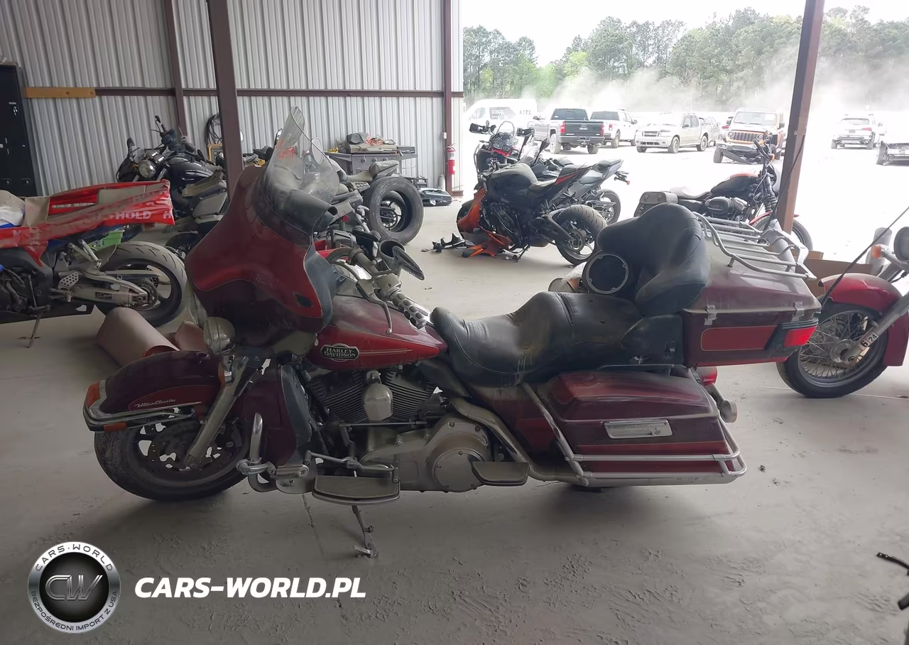 2008 Harley-Davidson Flhtcui VIN:1HD1FC4128Y679661 - 12
