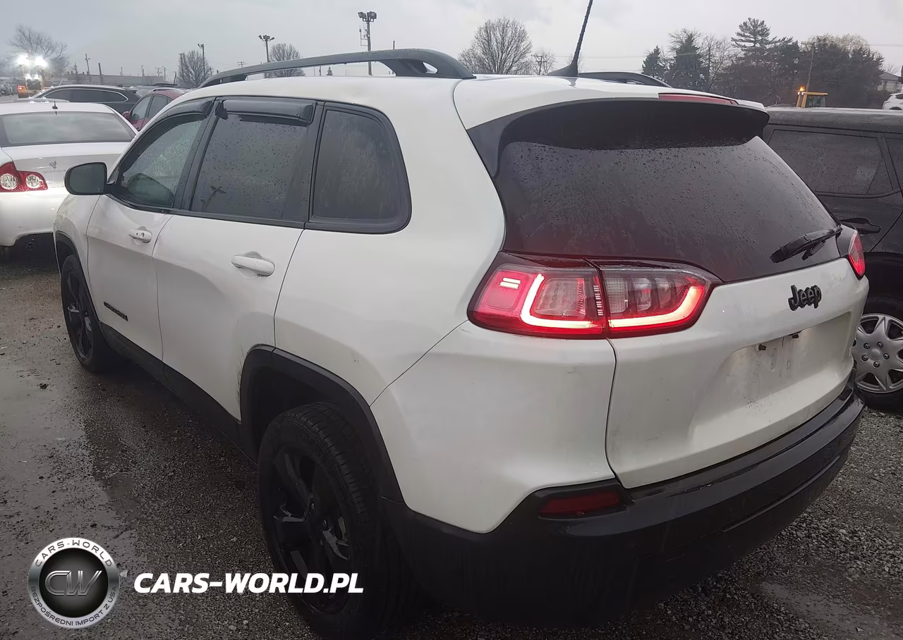 2019 Jeep Cherokee Altitude Fwd VIN:1C4PJLLB4KD392714 - 3