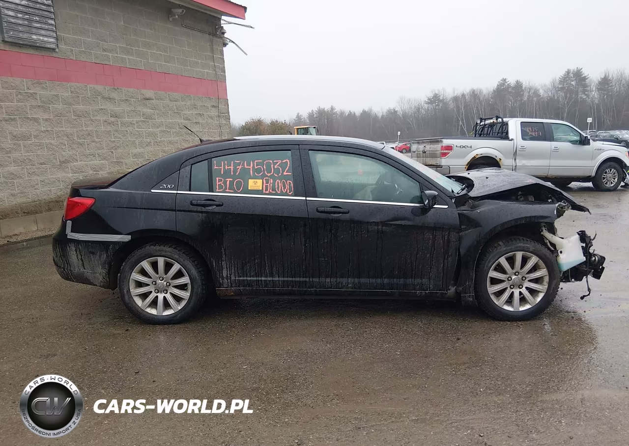 2013 Chrysler 200 Touring VIN:1C3CCBBB7DN674321 - 12