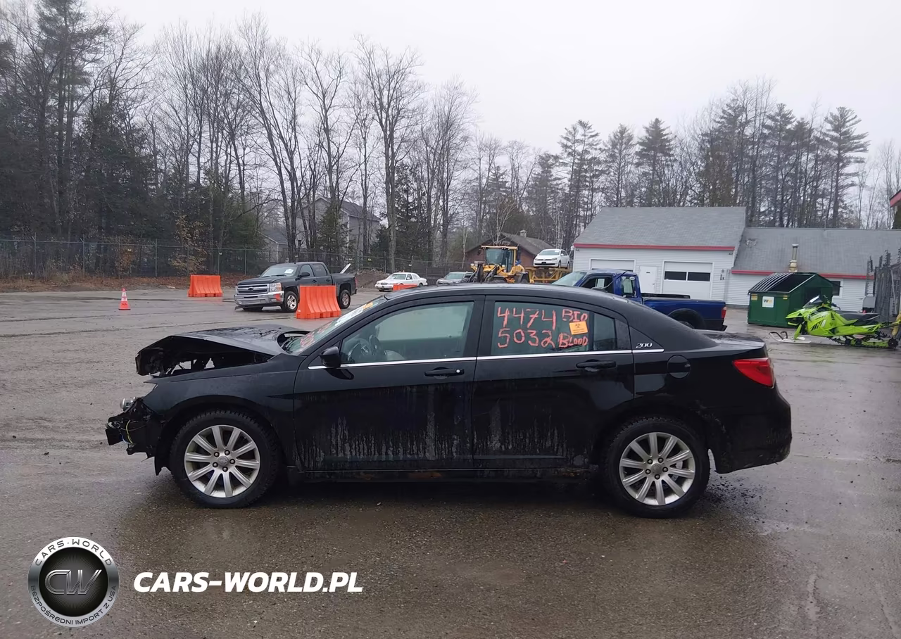 2013 Chrysler 200 Touring VIN:1C3CCBBB7DN674321 - 13