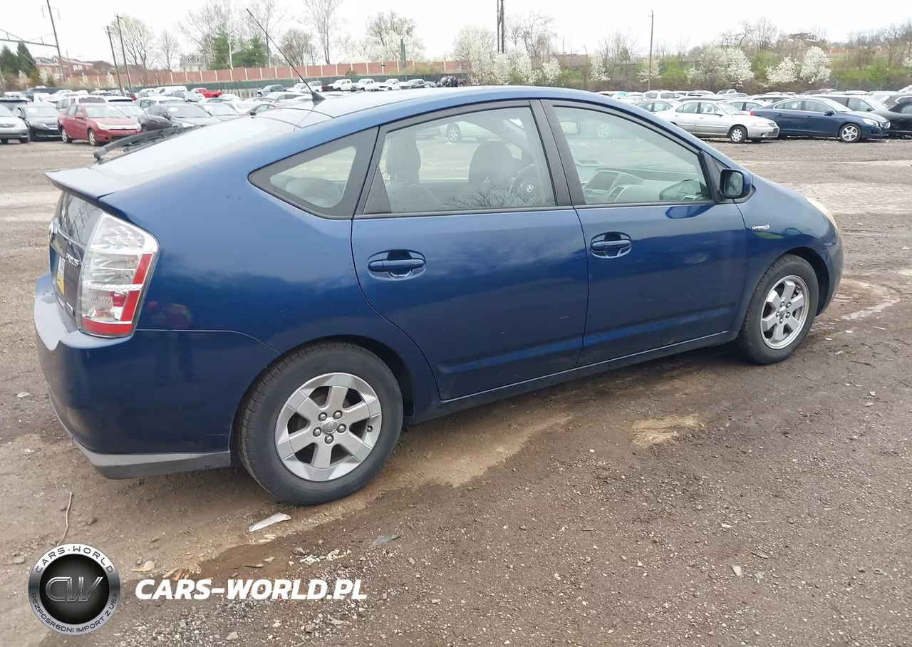 2008 Toyota Prius VIN:JTDKB20U187733601 - 4