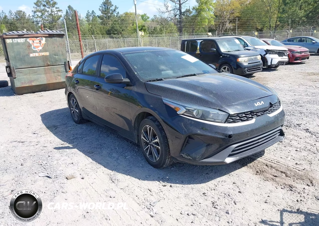2022 Kia Forte Lxs