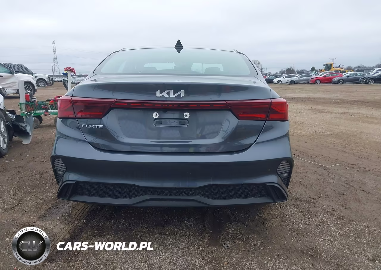2024 Kia Forte Lxs VIN:3KPF24AD9RE841140 - 16