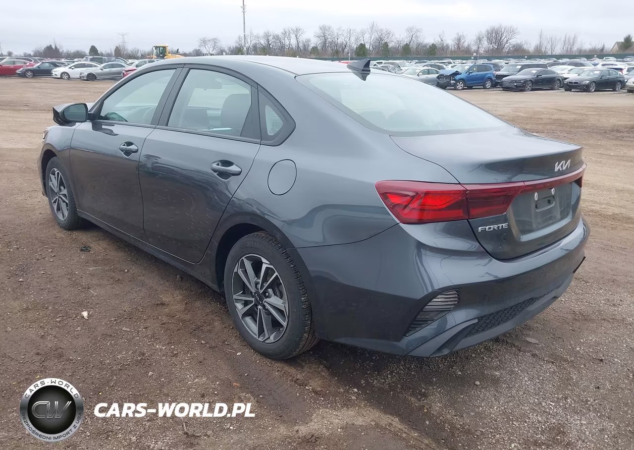 2024 Kia Forte Lxs VIN:3KPF24AD9RE841140 - 3